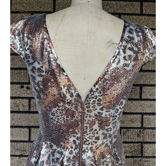 Betsey Johnson cheetah sequins party dress 6 - Picture 5 of 7